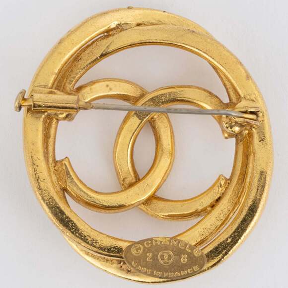 CHANEL Authentic Gold Brooch